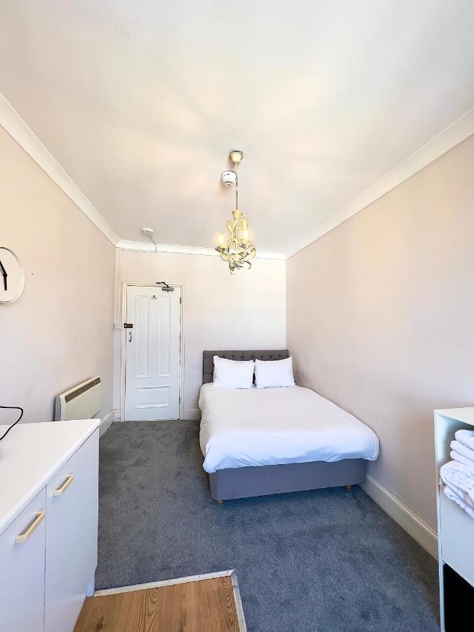 2 Bedroom Apartment In Westminster ลอนดอน ภายนอก รูปภาพ