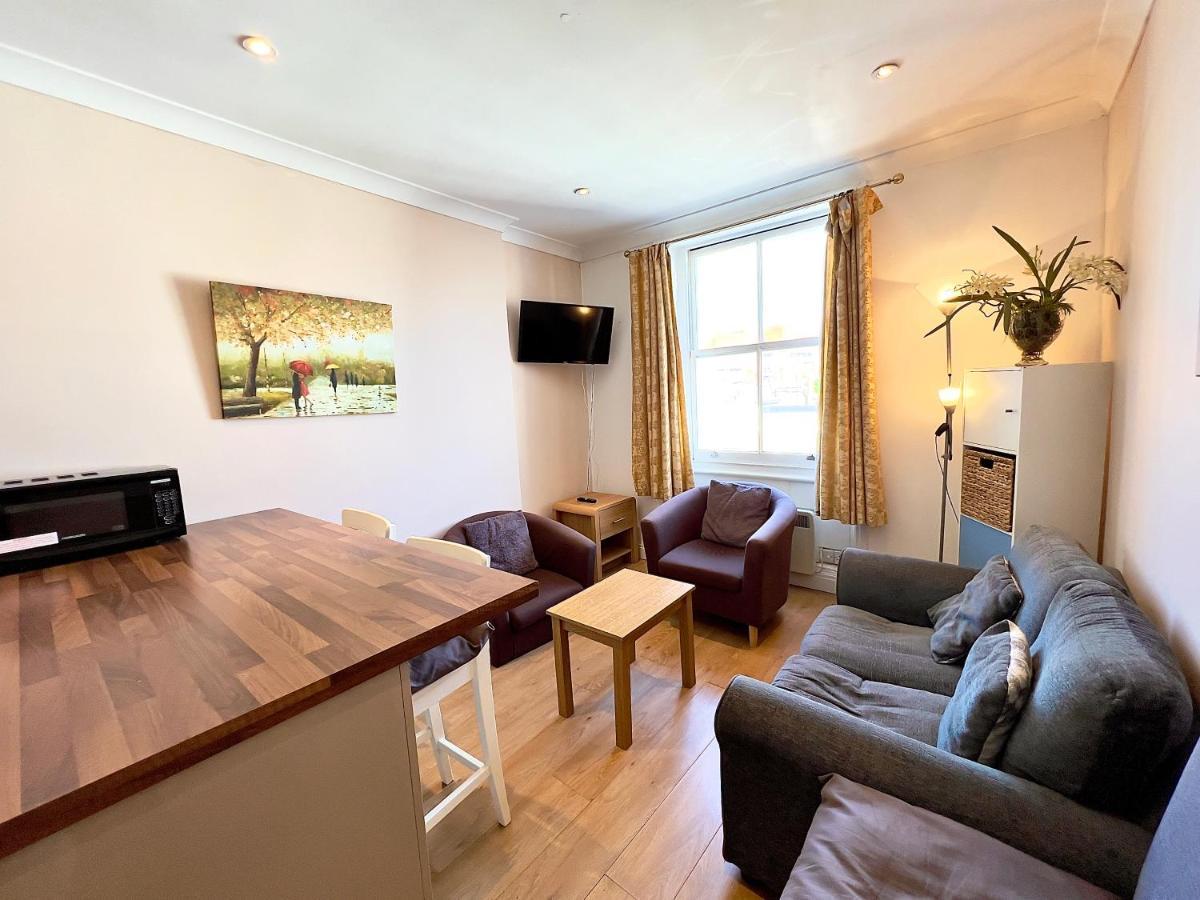 2 Bedroom Apartment In Westminster ลอนดอน ภายนอก รูปภาพ